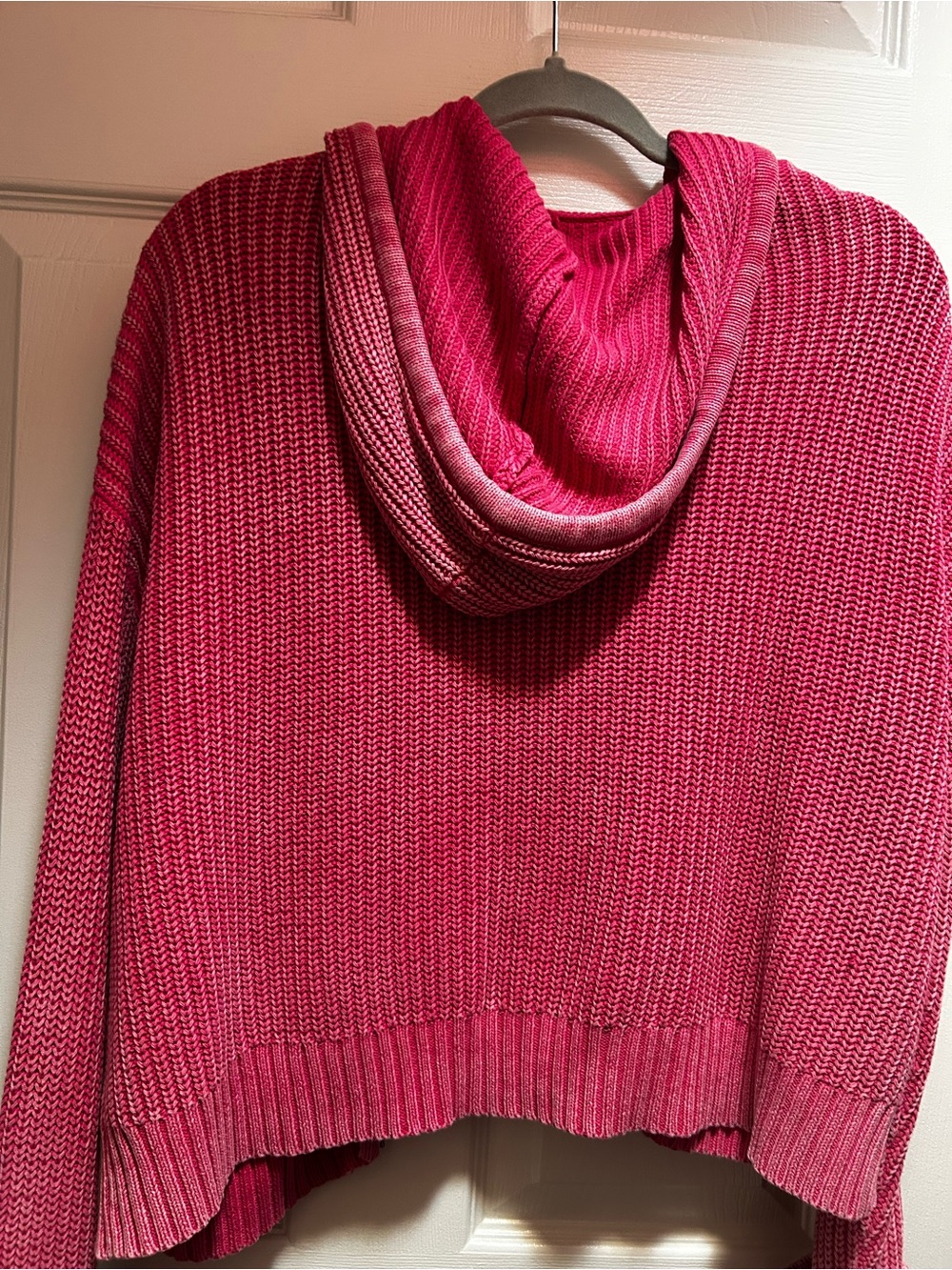 aerie Women's Hot Pink Knit Zip Hoodie Cardigan - Picture 2 of 4
